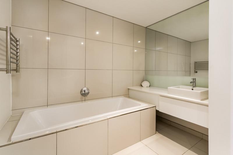 1 Bedroom Property for Sale in De Waterkant Western Cape